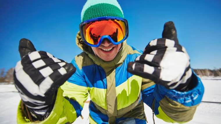 Best Snowboarding Gloves: Gear Up Like A Champion & Elevate Your Ride