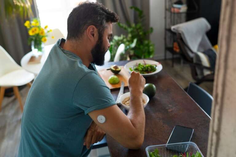 10 Ingenious Tips To Eat Healthy While Staying In A Hotel