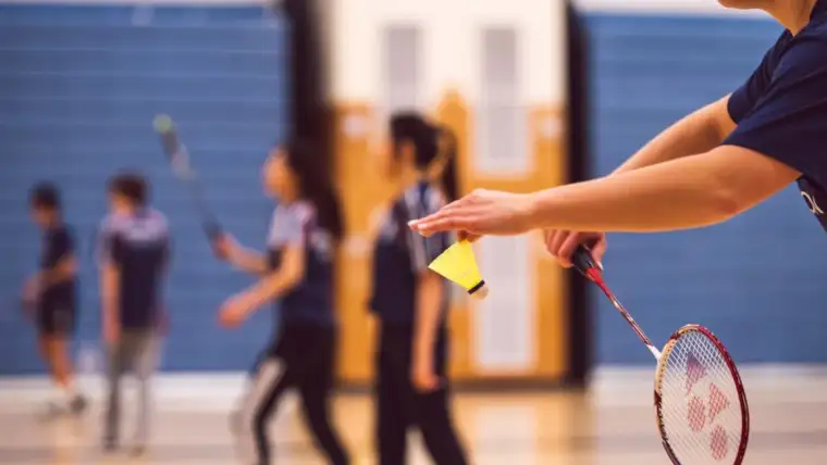 5 Types Of Badminton Serve (With Tips) Every Player Should Master